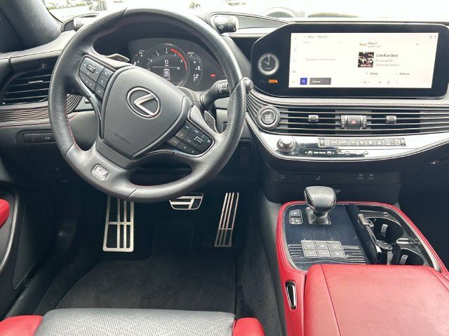Used 2023 Lexus LS 500 F Sport w/ Cold Weather Package (CK) RWD image 23