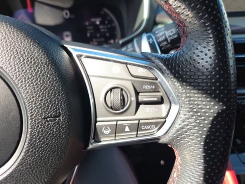 Used 2022 Acura MDX A-Spec image 40