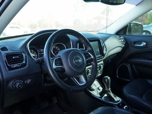 Used 2019 Jeep Compass Limited w/ Safety & Security Group image 7