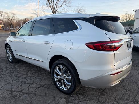 Used 2019 Buick Enclave Avenir w/ Avenir Technology Package image 4