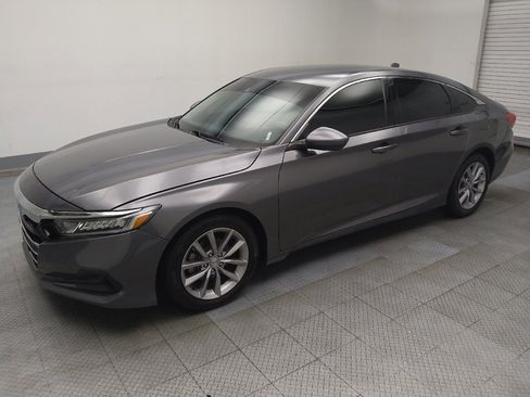 Used 2021 Honda Accord LX image 2