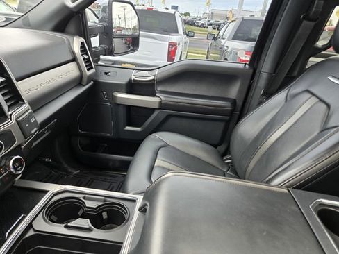 Used 2022 Ford F250 Platinum AWD/4WD image 15
