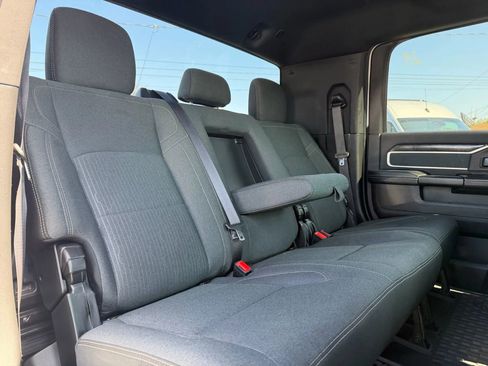 Used 2021 RAM 2500 Big Horn w/ Night Edition image 17