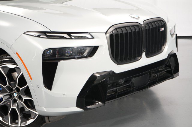 Used 2024 BMW X7 M60i w/ Executive Package AWD/4WD image 7