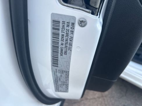 Used 2020 Chrysler Pacifica Limited w/ Advanced Safetytec Group image 64