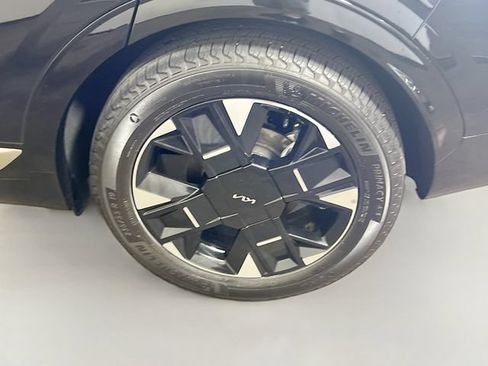 Used 2026 Kia Sportage SX FWD image 25