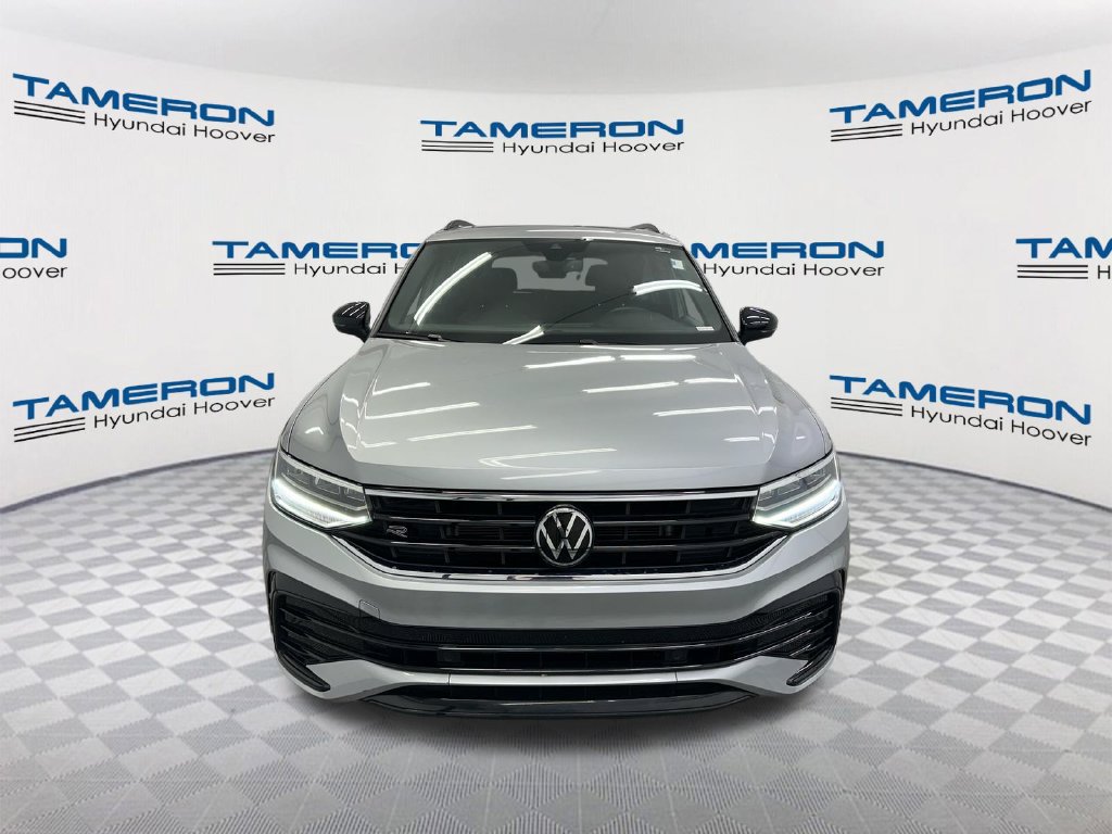 Used 2024 Volkswagen Tiguan SE R-Line FWD image 8