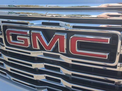 New 2026 GMC Sierra 1500 Denali AWD/4WD image 32