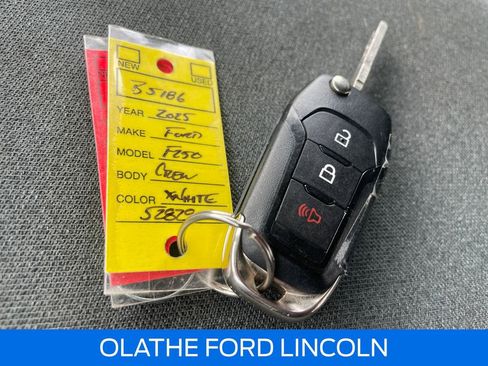 Used 2025 Ford F250 XLT image 10