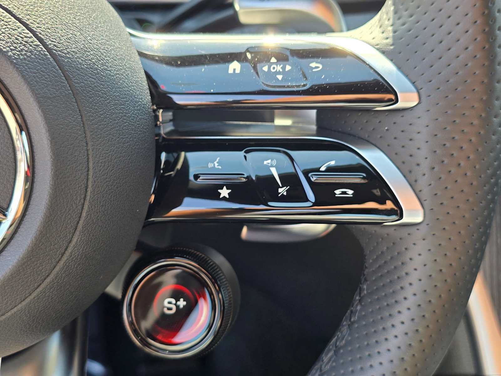 Used 2026 Mercedes-Benz C 43 AMG 4MATIC Sedan image 31