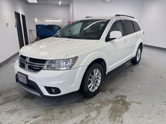 Used 2014 Dodge Journey SXT w/ Flexible Seating Group video 4