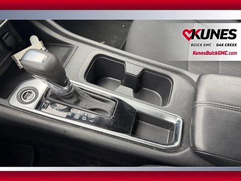Used 2024 Nissan Sentra SV FWD image 19