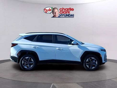 New 2026 Hyundai Tucson SEL FWD image 6