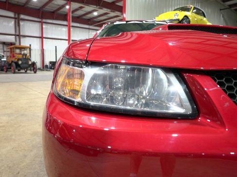 Used 2000 Ford Mustang GT RWD image 33
