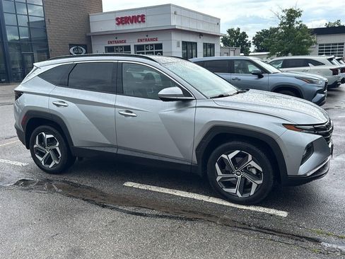 Used 2023 Hyundai Tucson Limited w/ Cargo Package AWD/4WD image 5