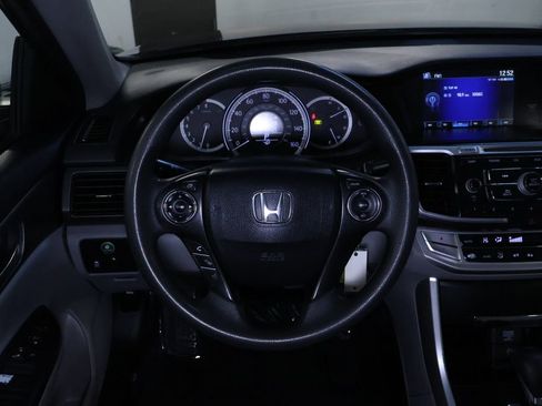Used 2015 Honda Accord LX image 17