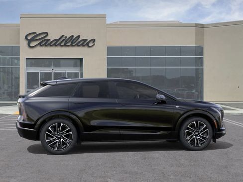 New 2026 Cadillac Optiq Sport 1 image 5