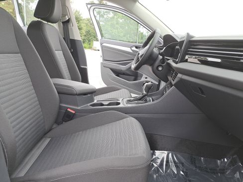 New 2026 Volkswagen Jetta S image 10