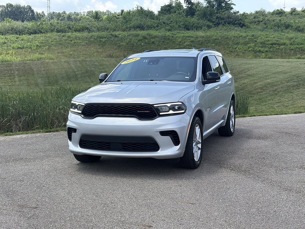 Used 2024 Dodge Durango GT AWD/4WD image 1