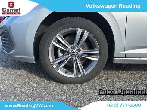 Certified 2023 Volkswagen Jetta SE FWD image 20