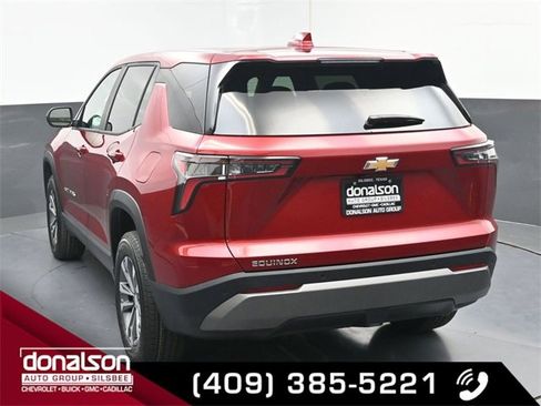New 2026 Chevrolet Equinox LT image 4