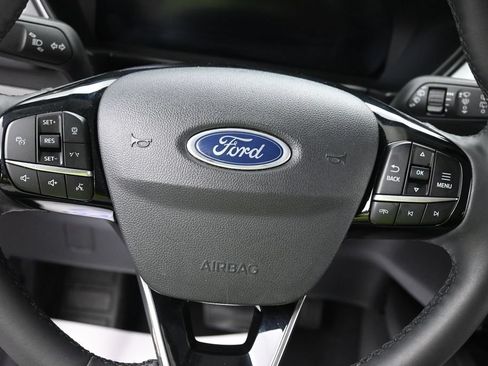 Used 2023 Ford Escape Platinum AWD/4WD image 14
