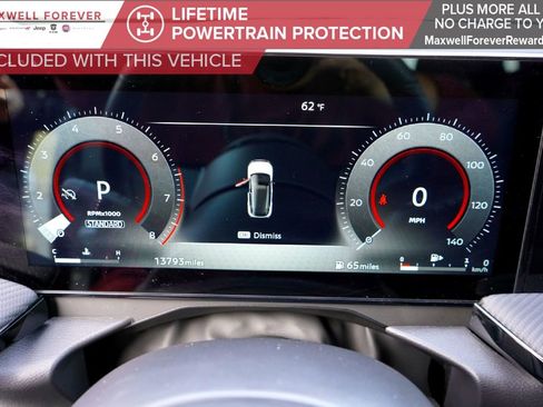 Used 2025 Nissan Kicks SR image 15