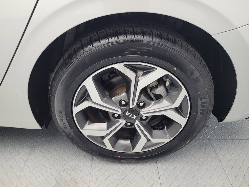 Used 2019 Kia Forte LXS FWD image 31