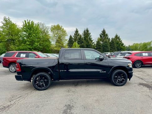 Used 2022 RAM 1500 Laramie AWD/4WD image 7