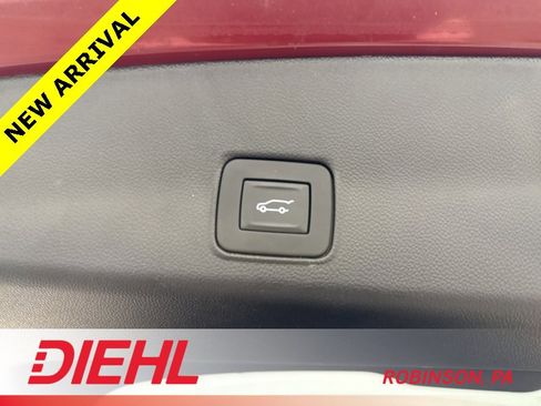 Used 2025 Chevrolet TrailBlazer RS w/ Convenience Package image 10