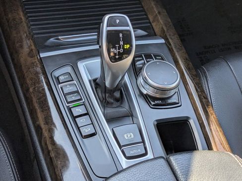 Used 2018 BMW X5 xDrive35i w/ Driving Assistance Package image 12