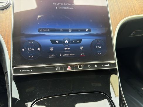 Used 2022 Mercedes-Benz C 300 4MATIC Sedan image 23