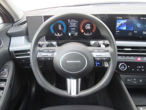 Used 2025 Hyundai Sonata SEL image 31