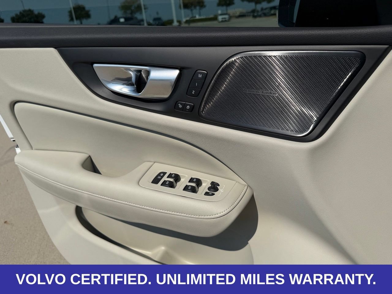 Certified 2024 Volvo S60 T8 Plus w/ Climate Package AWD/4WD image 30