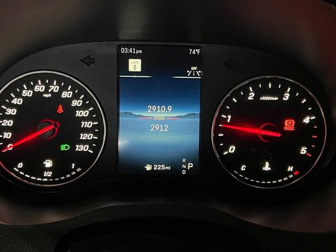 Used 2025 Mercedes-Benz Sprinter 2500 image 28