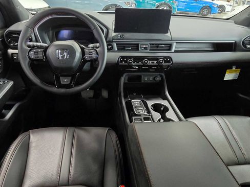 New 2026 Honda Pilot Black Edition image 18