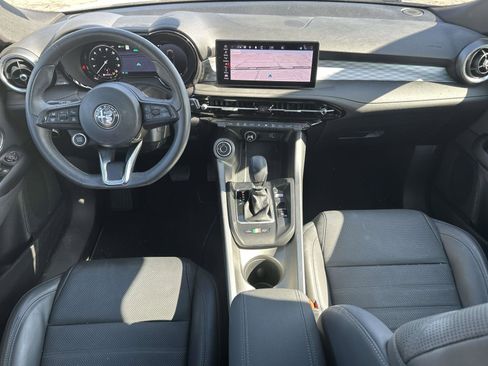 Used 2024 Alfa Romeo Tonale Ti image 14