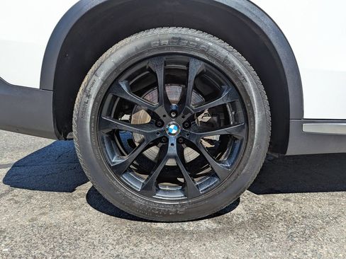 Used 2021 BMW X5 xDrive40i w/ Premium Package AWD/4WD image 53