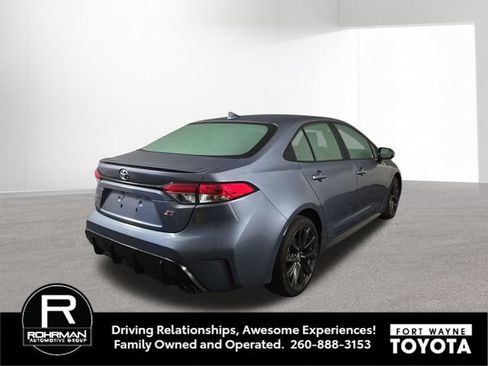 Used 2024 Toyota Corolla SE FWD image 6