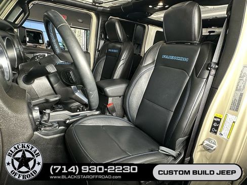Used 2022 Jeep Wrangler Unlimited Rubicon 4xe w/ Safety Group AWD/4WD image 14