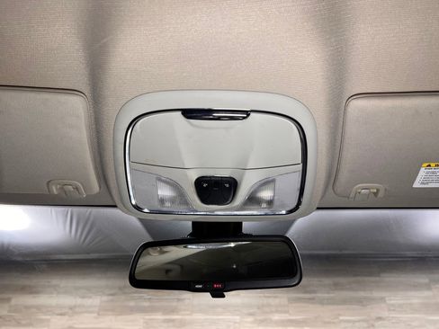 Used 2016 Jeep Cherokee Trailhawk w/ Cold Weather Group image 14