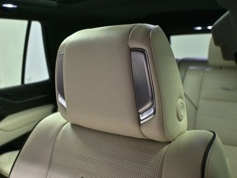 Used 2021 Cadillac Escalade Sport w/ Driver Assist Tech Package image 20