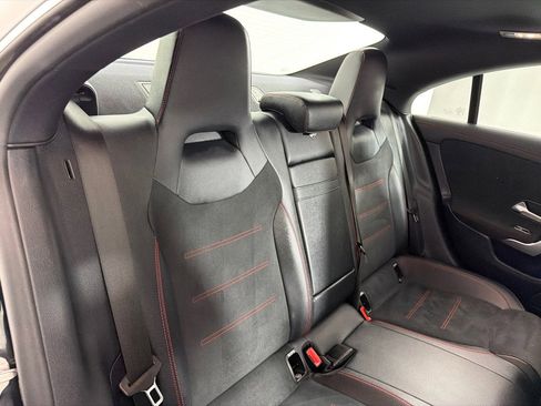 Used 2022 Mercedes-Benz CLA 250 image 23