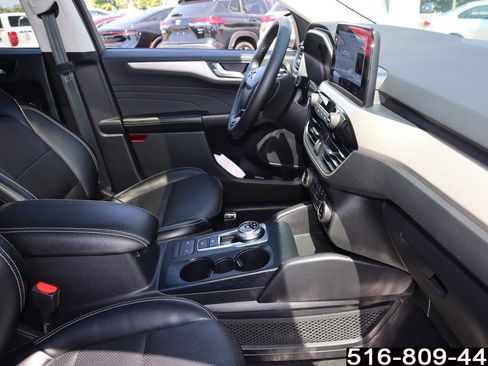 Used 2022 Ford Escape SEL AWD/4WD image 28