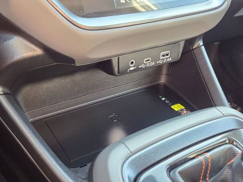 Certified 2025 Subaru Crosstrek 2.5i Limited w/ Crosstrek Mirror Package AWD/4WD image 31