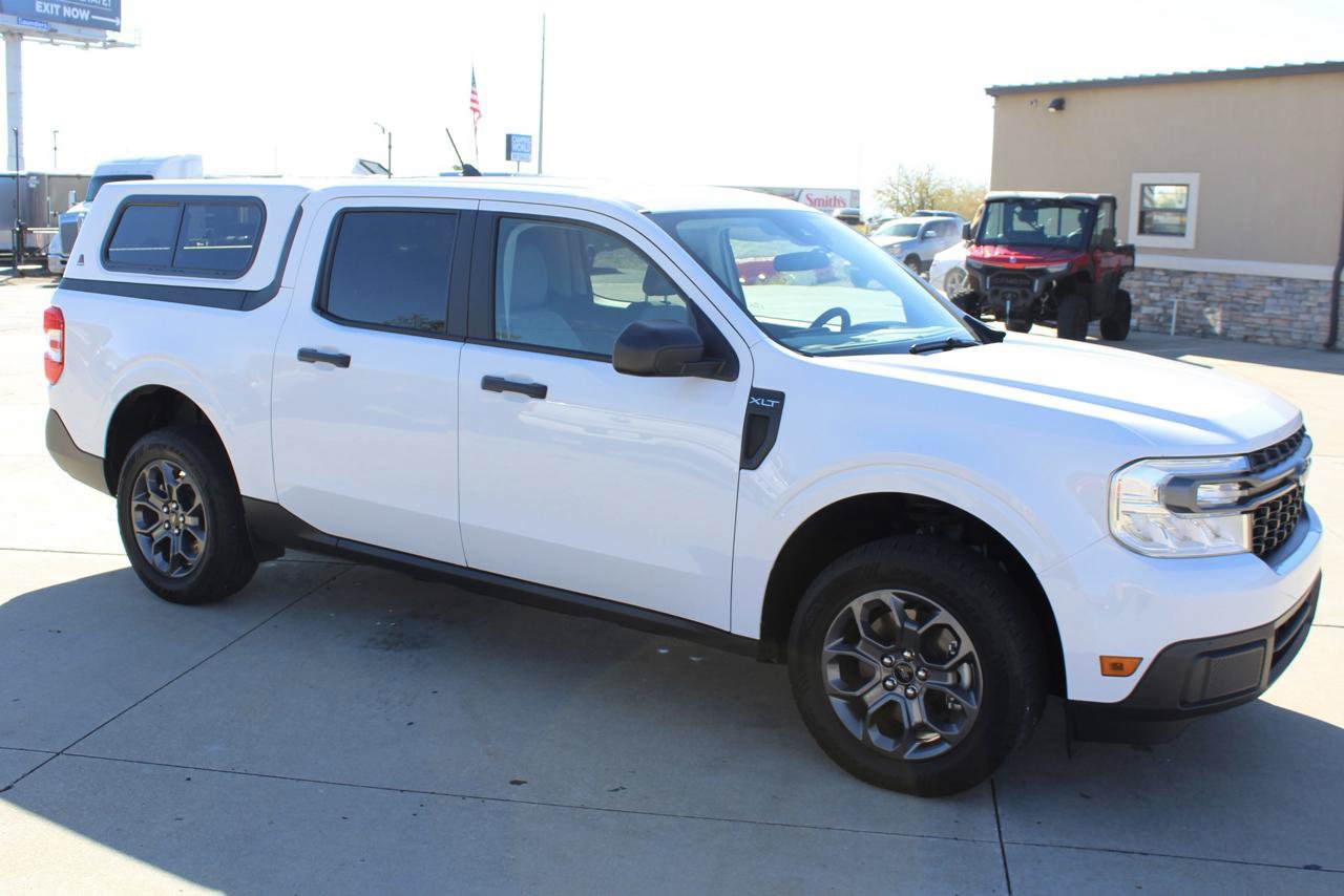 Used 2023 Ford Maverick XLT FWD image 5