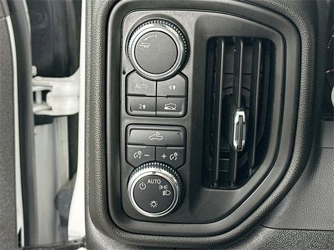 Used 2023 GMC Sierra 1500 Pro w/ Graphite Edition image 17