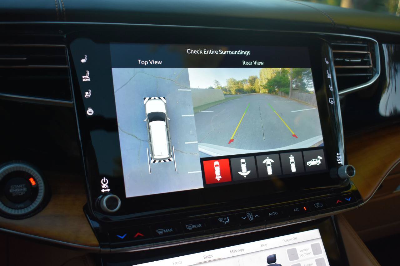 Used 2023 Jeep Grand Wagoneer L Series III w/ Rear Seat Video Group 1 AWD/4WD image 61