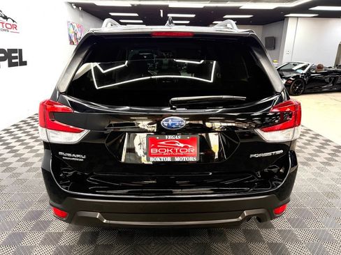 Used 2020 Subaru Forester Premium AWD/4WD image 13