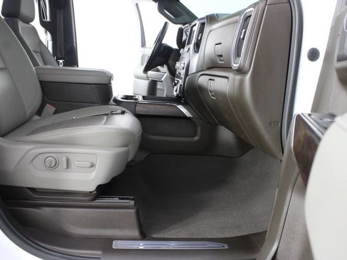 Used 2021 GMC Sierra 1500 SLT w/ SLT Premium Package AWD/4WD image 21